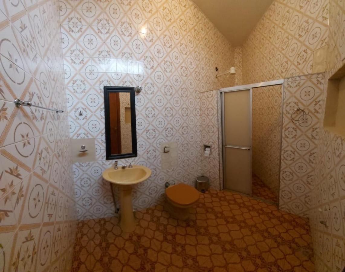 Pousada Santa Terezinha أباريسيدا المظهر الخارجي الصورة
